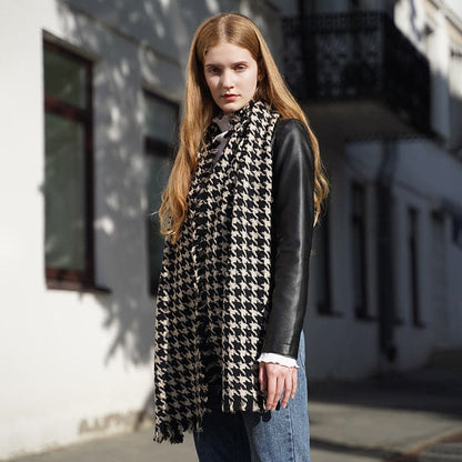 Cashmere scarf